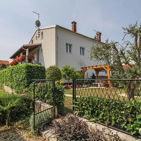 Eva In Porec * Istrien Pensjonat 2*
